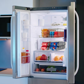 ClearSpace four-pack shown on a shelf for versatile pantry use.