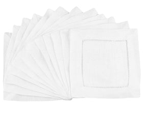 CleverDelights 12-pack linen napkins offering a soft, heavyweight feel for fine dining.