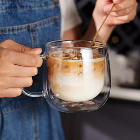 CNGLASS insulated design suits cold beverages without condensation