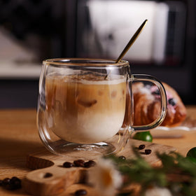 CNGLASS lightweight yet sturdy glass mug feels premium