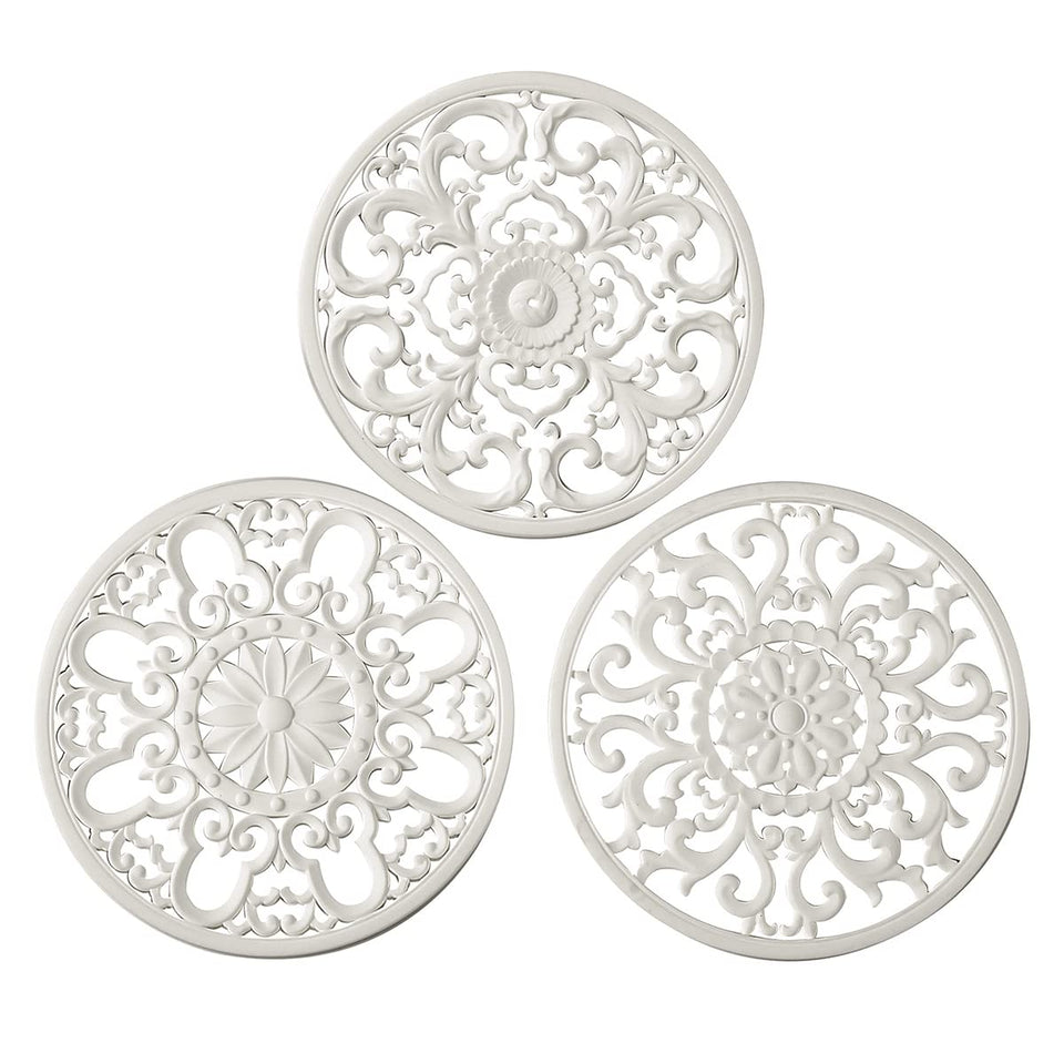 Colinda extra thick silicone trivet set in white 3-pack protects countertops and looks stylish.