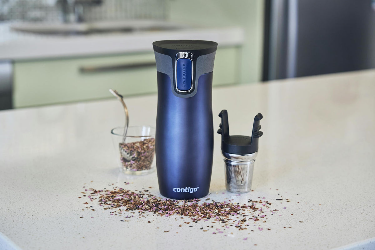 Contigo West Loop Autoseal mug seal prevents leaks and spills.