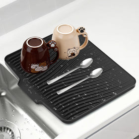 COPLIB silicone dish drying mat with built-in drain, promoting fast air drying.