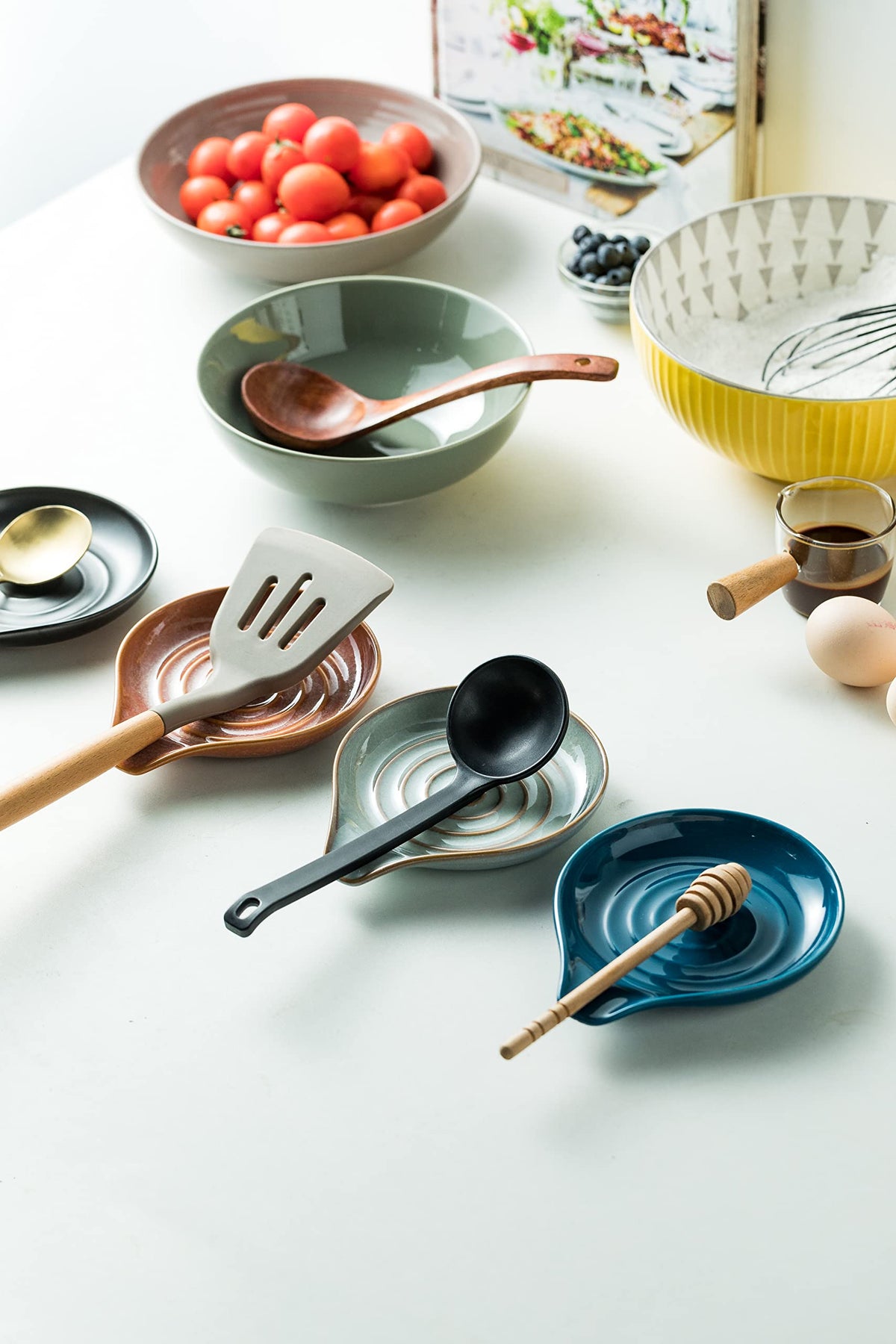 Cormomu countertop spoon rest adds subtle kitchen decor