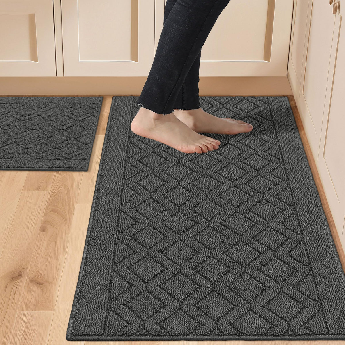 COSY HOMEER 48x20 gray kitchen mat with anti-slip surface for secure standing.