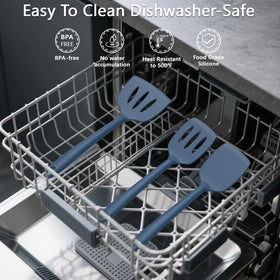 Coukre nonstick surface in use, easy cleaning after cooking.