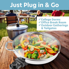 CucinaPro XL interior in 18/10 stainless steel for durability.