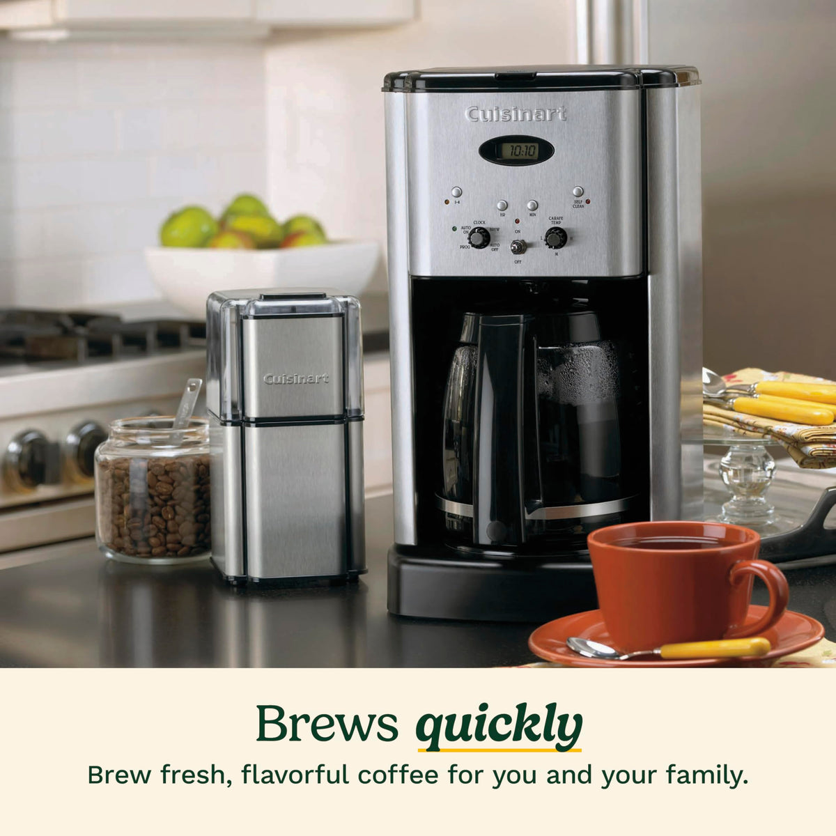 Cuisinart DCC-1200P1 12-cup carafe with dripless spout for clean pours.