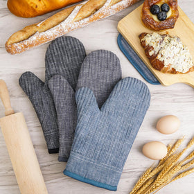 CUSIRA silicone-textured grip mitts enhance control while baking and grilling.