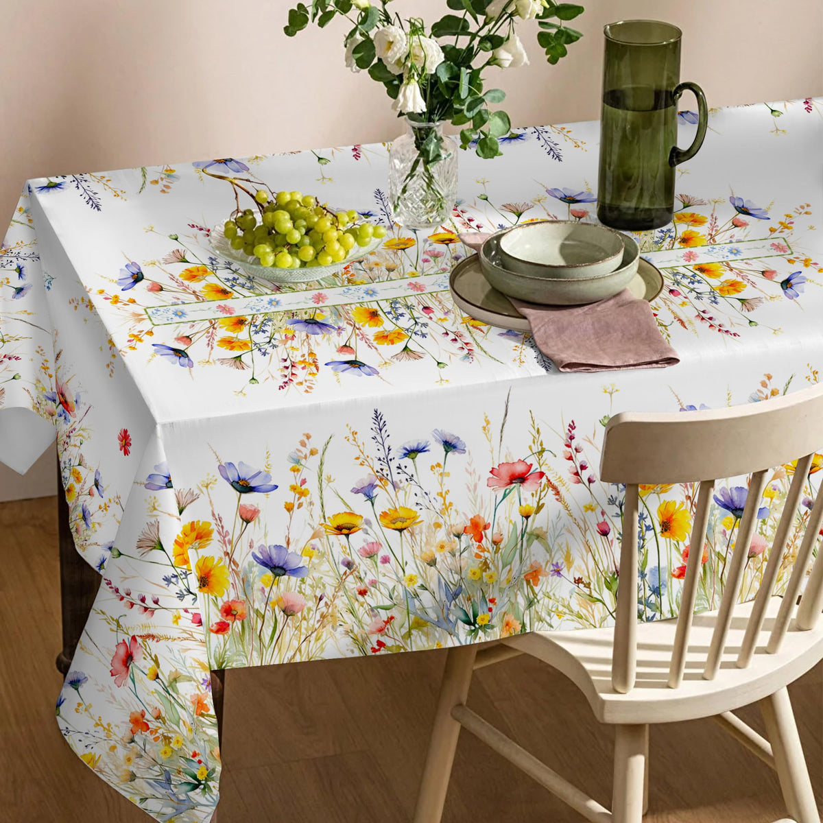Cusugbaso spring tablecloth on a rectangle dining table.