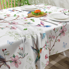 Cusugbaso linen-textured polyester blend offers refined look with easy care.