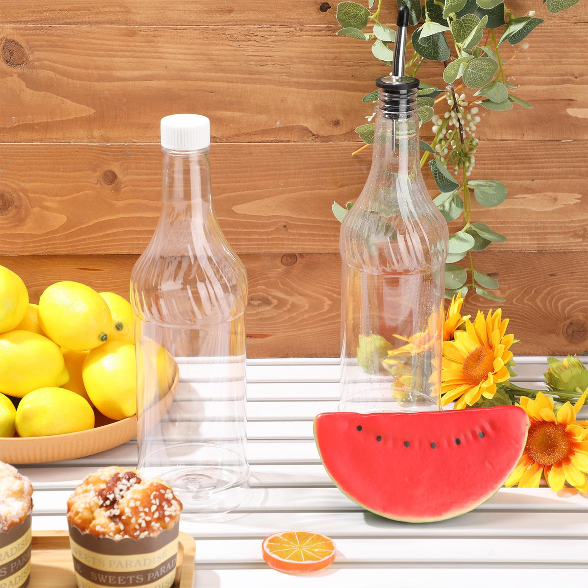 Dandat 12-piece set ideal for home bars and small cafes.