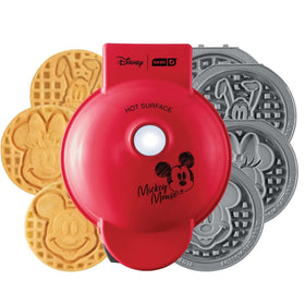 Dash Disney MultiMaker Mickey design close-up for fun, kid-friendly breakfasts.
