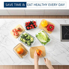 DE bamboo lid doubles as a cutting board for quick prep.