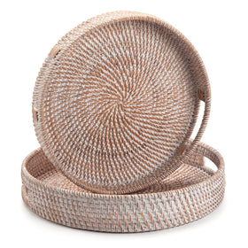 DECRAFTS rattan tray keeps keys, mail, and remotes neatly contained