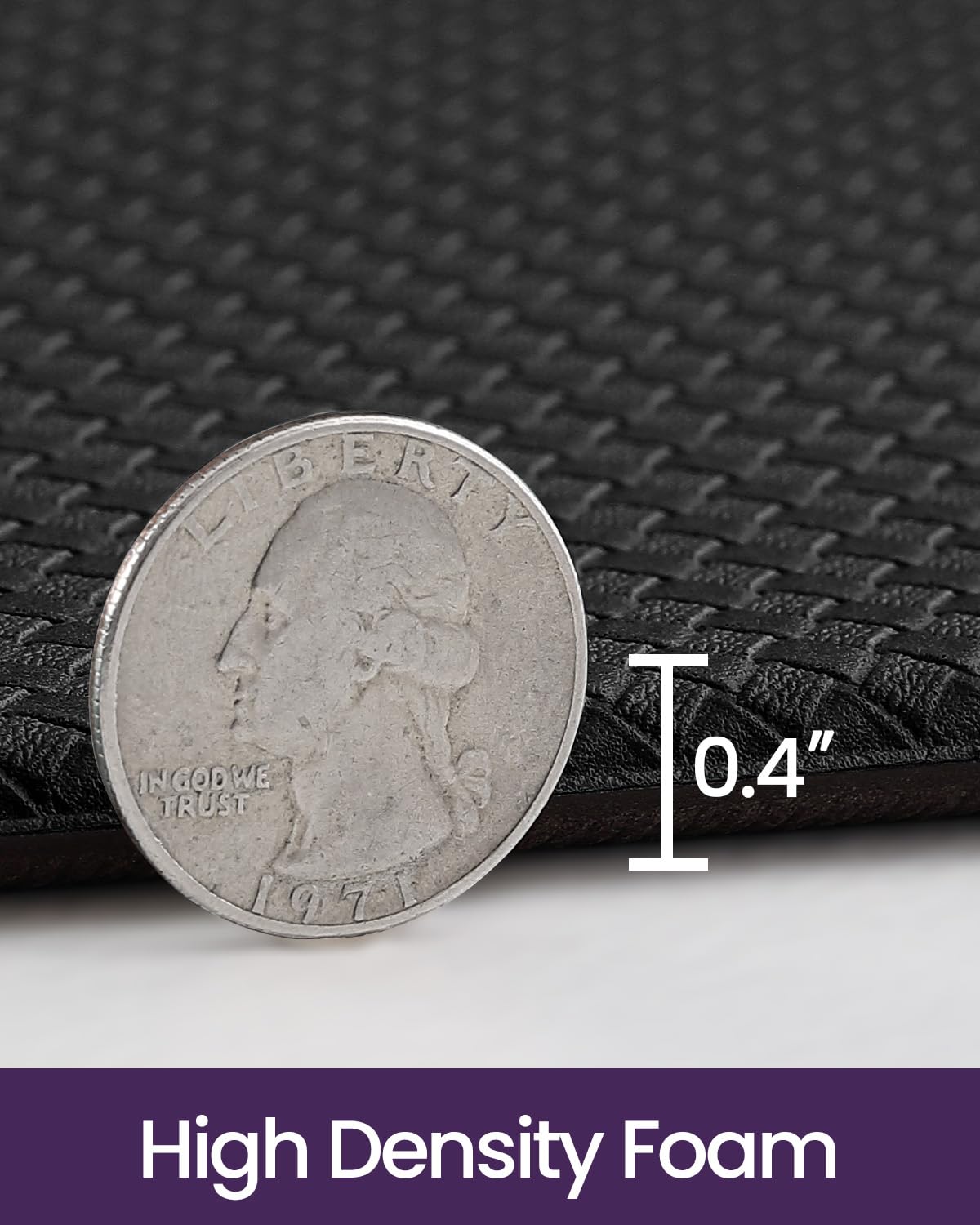 DEXI easy-clean surface wipes clean quickly after spills and sauces.