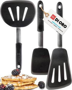 DI ORO Living Chef Series FLEX spatula showing 600°F heat resistance for high-heat cooking.