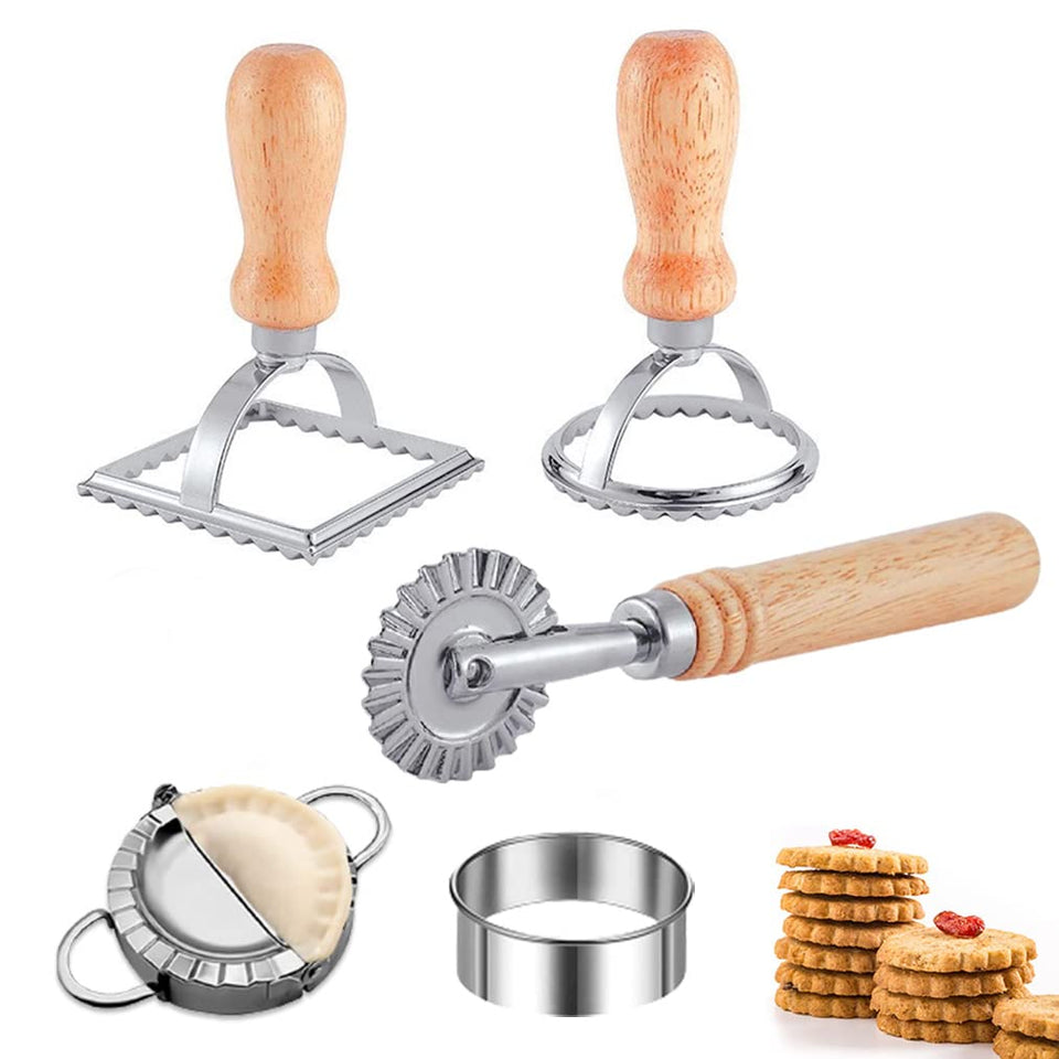 DI QIU REN ravioli wheel with wooden handle offers comfortable grip for easy rolling.