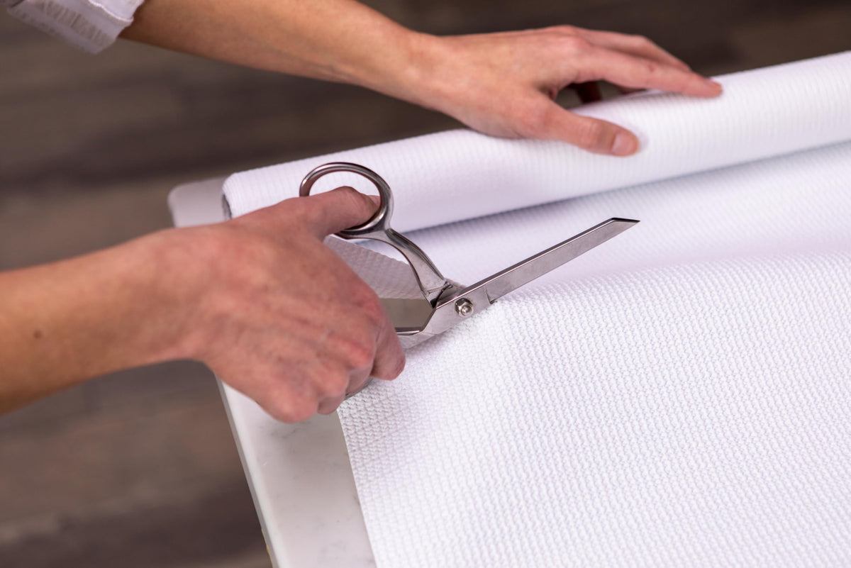 Duck EasyLiner is easy to cut and install, saving time during shelf setup.