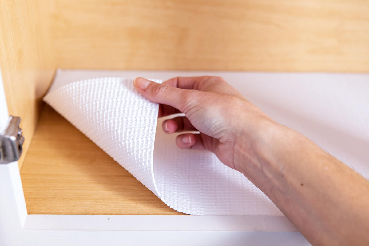 Duck Easyliner is machine washable and reusable for messes and spills.