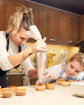 Duskeep ideal for cakes, cookies, and cupcakes decorating projects