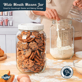 Dwbligt dishwasher-safe glass and lid simplify cleaning.