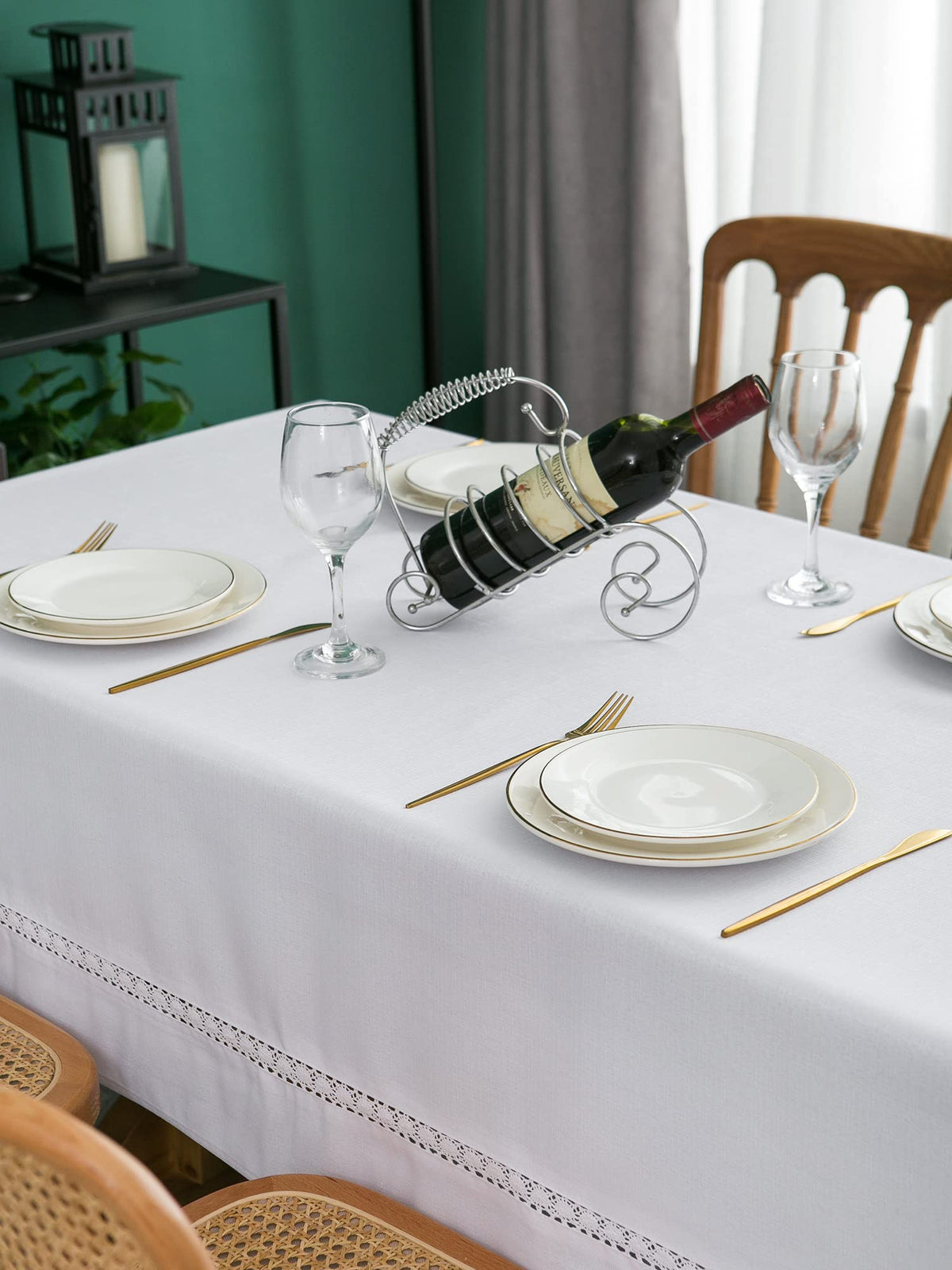 Wrinkle-resistant fabric displayed, neat look from setup to cleanup