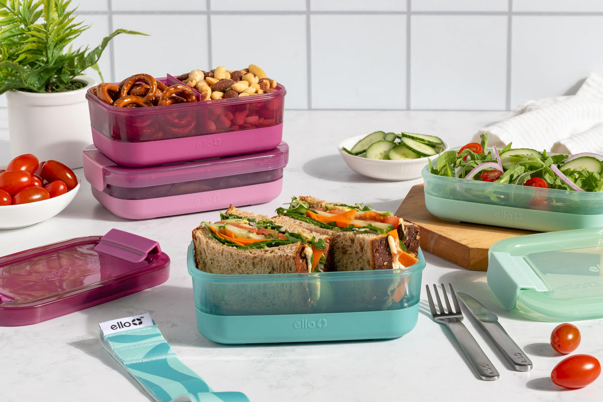 Ello Lunch Stack strap keeps containers together for easy carrying