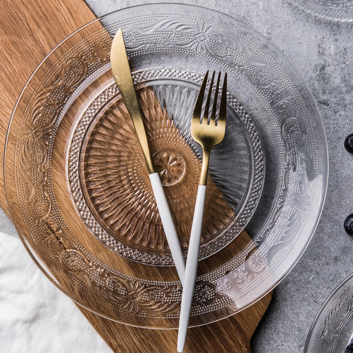 Elsjoy gift-worthy embossed plate offers a timeless addition to any table.
