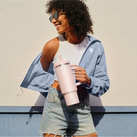 ENCOOL 32 oz tumbler Cotton Candy color adds vibrant style for everyday hydration.