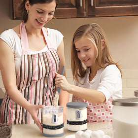 Farielyn-X glass container is dishwasher-safe and durable.