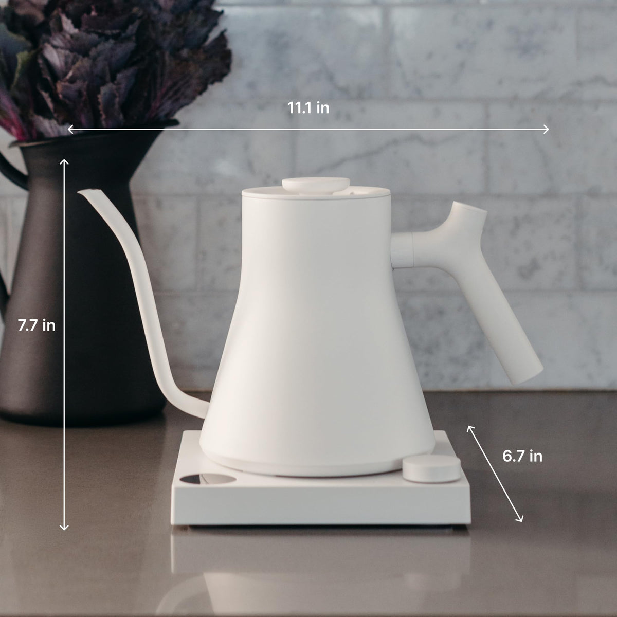 Fellow Stagg EKG Pro stainless steel body offers durability and easy cleaning.