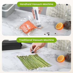 Keeps fruits and vegetables crisp when stored with FEPPO bags.