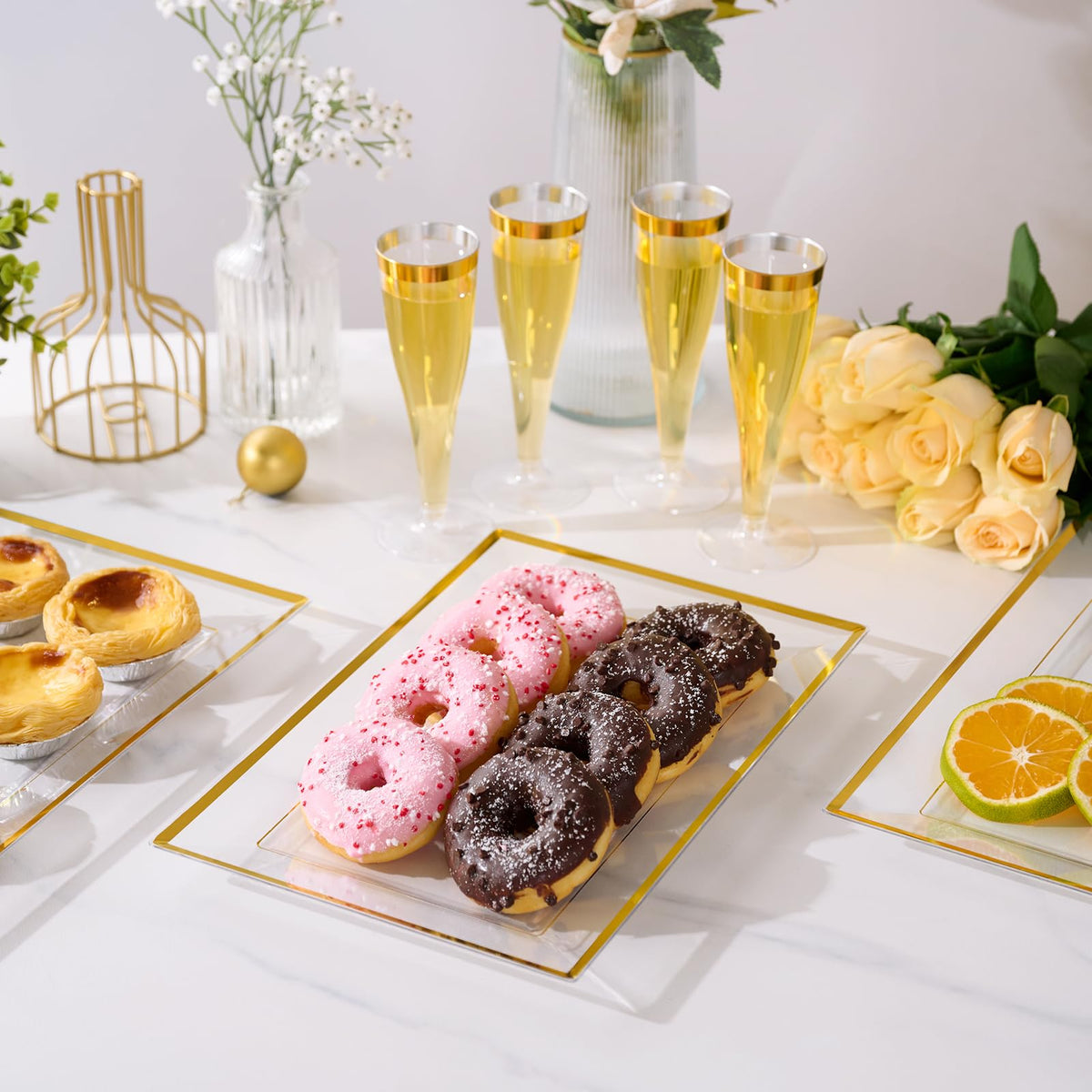 FOCUSLINE cupcake and dessert trays highlight treats at parties.