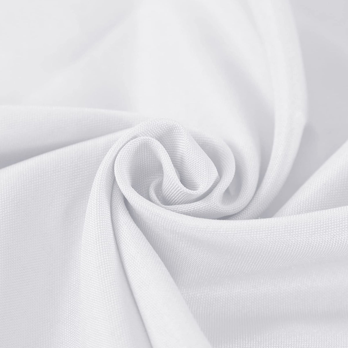 Fokitut wedding dining tablecloth white enhances event ambiance.