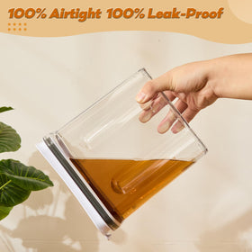 FreshKeeper silicone seal keeps odors sealed and foods fresh