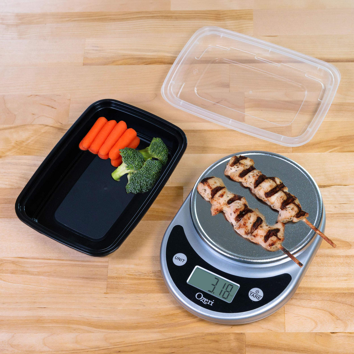 Freshware microwave-safe container heats meals quickly and evenly.