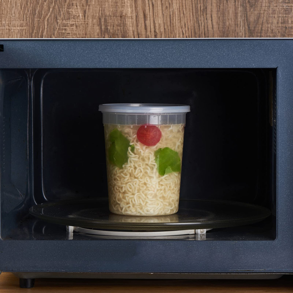 Fuling microwave-safe container ready for quick reheats.