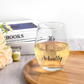 Futtumy premium glass close-up shows sturdy thickness for daily use.