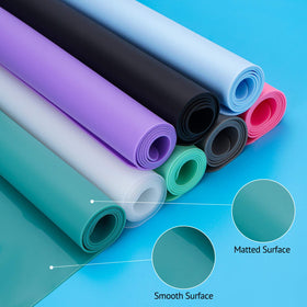 Gartful multipurpose placemat doubles as pot holder and trivet