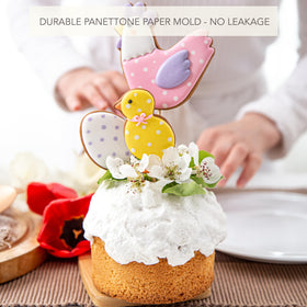 Geborilma 6-inch panettone mold maintains batter shape for even baking.