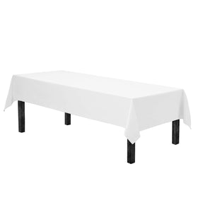 Gee Di Moda hemmed edges highlight a polished, durable table setting.
