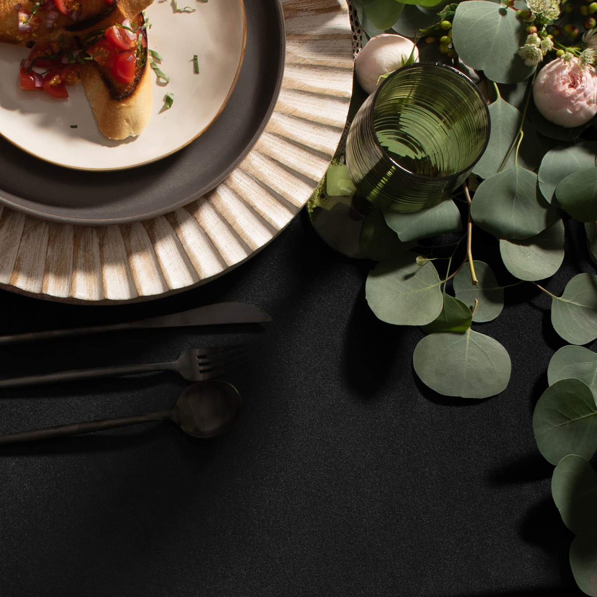Close-up of wrinkle-resistant polyester finish from Gee Di Moda tablecloth.