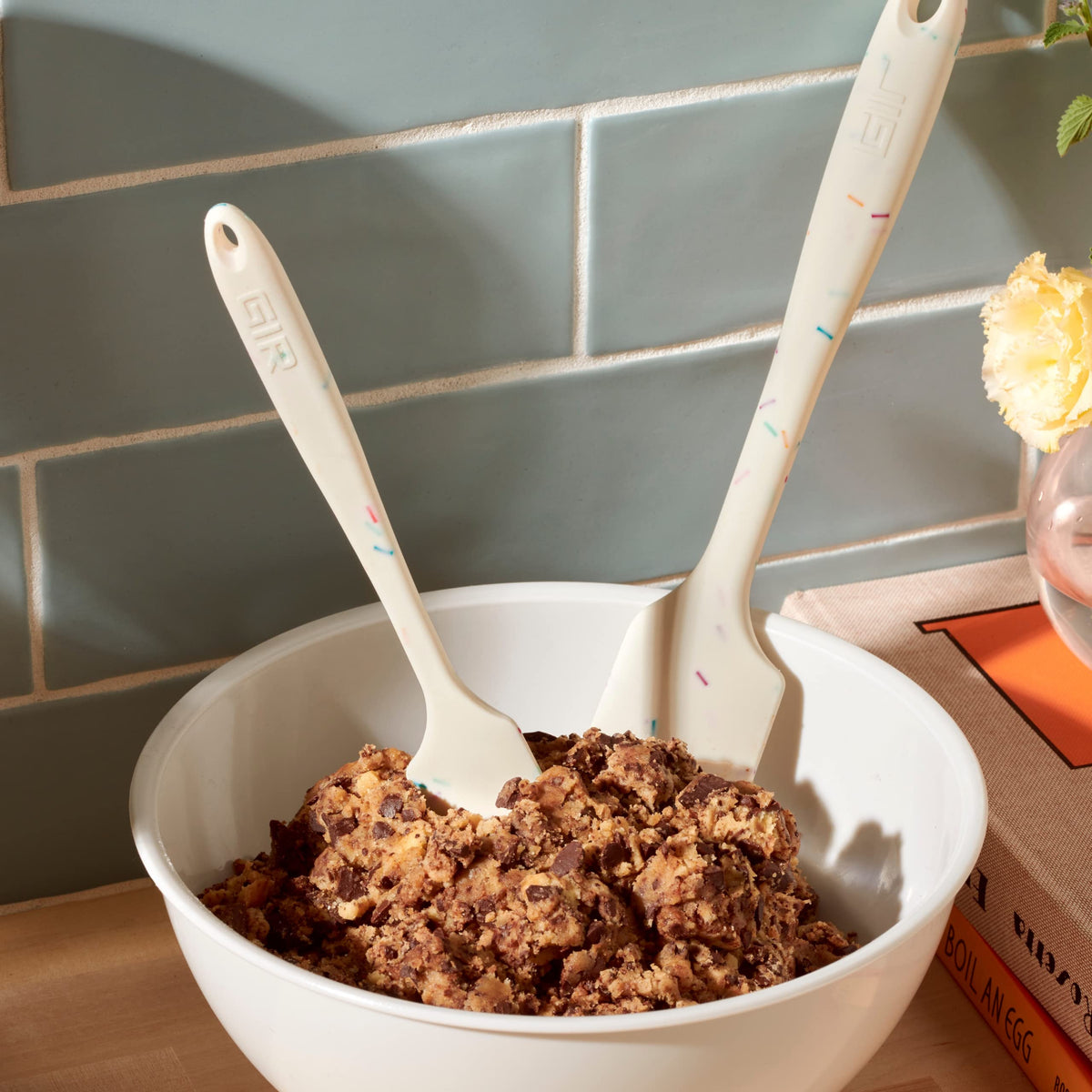 Ergonomic handle provides secure grip during mixing.