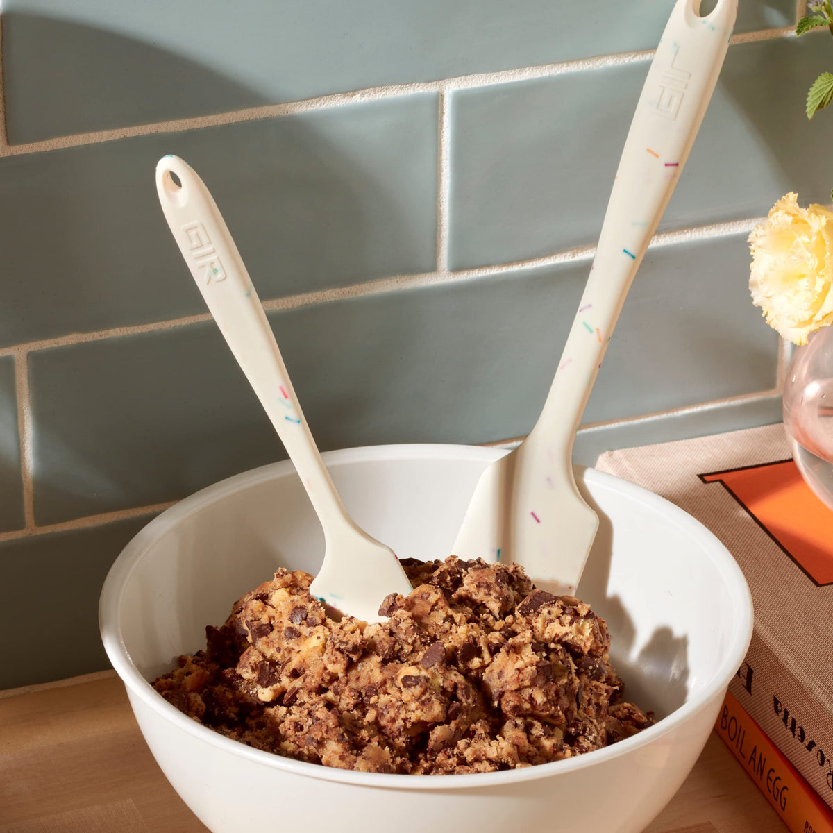 GIR Get It Right mini spatula versatile for eggs and delicate batters.