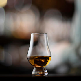 GLENCAIRN luxury lead-free crystal elevates everyday moments