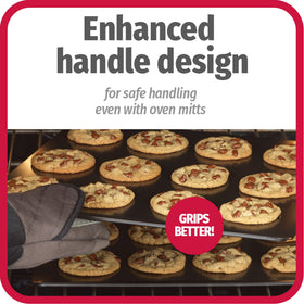 GoodCook textured bottom supports fast heat and moisture retention for perfect bake.
