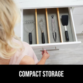 GORILLA GRIP easy-pull lock and hook for tidy storage.