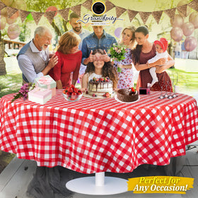 Grandipity red checkered party decoration on a round table