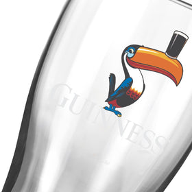 Guinness 20oz logo Toucan glass highlighting traditional branding.